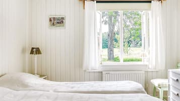 Rumah | 2 kamar tidur dan dilengkapi dengan perabotan berbeda-beda