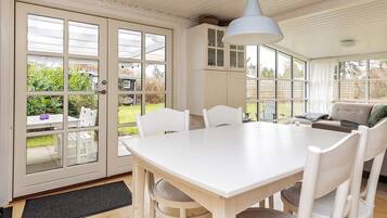 House | Dining