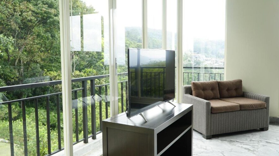 Arainn Bed And Breakfast Tretes Prigen by ecommerceloka