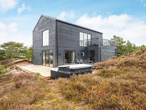 5 Star Holiday Home in Romo