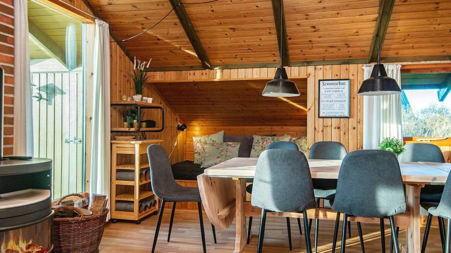 6 Person Holiday Home in Knebel-by Traum