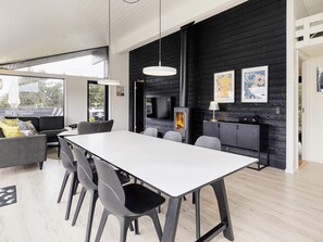 House | Dining - 9 Person Holiday Home in Vaeggerlose (Vaeggerlose)