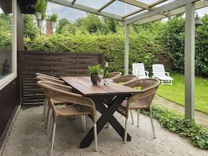House | Dining