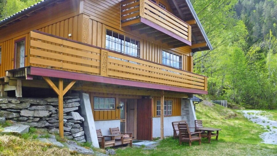 2 Person Holiday Home in Stryn-by Traum