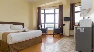 Executive Studio | Blackout drapes, free WiFi