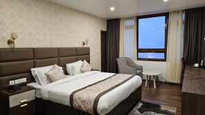 Premium Double Room | Free WiFi, bed sheets - Rufina Pinasa Residency (Gangtok)