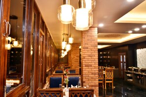 Restaurant - Rufina Pinasa Residency (Gangtok)