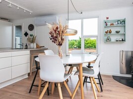 House | Dining