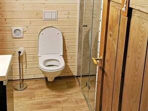 House | Bathroom