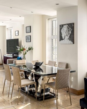 House - Park Lane 4-bedrooms Spacious Mayfair Family House (London)