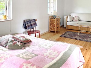 House | 2 bedrooms - 5 Person Holiday Home in Bogo By (Bogø By)