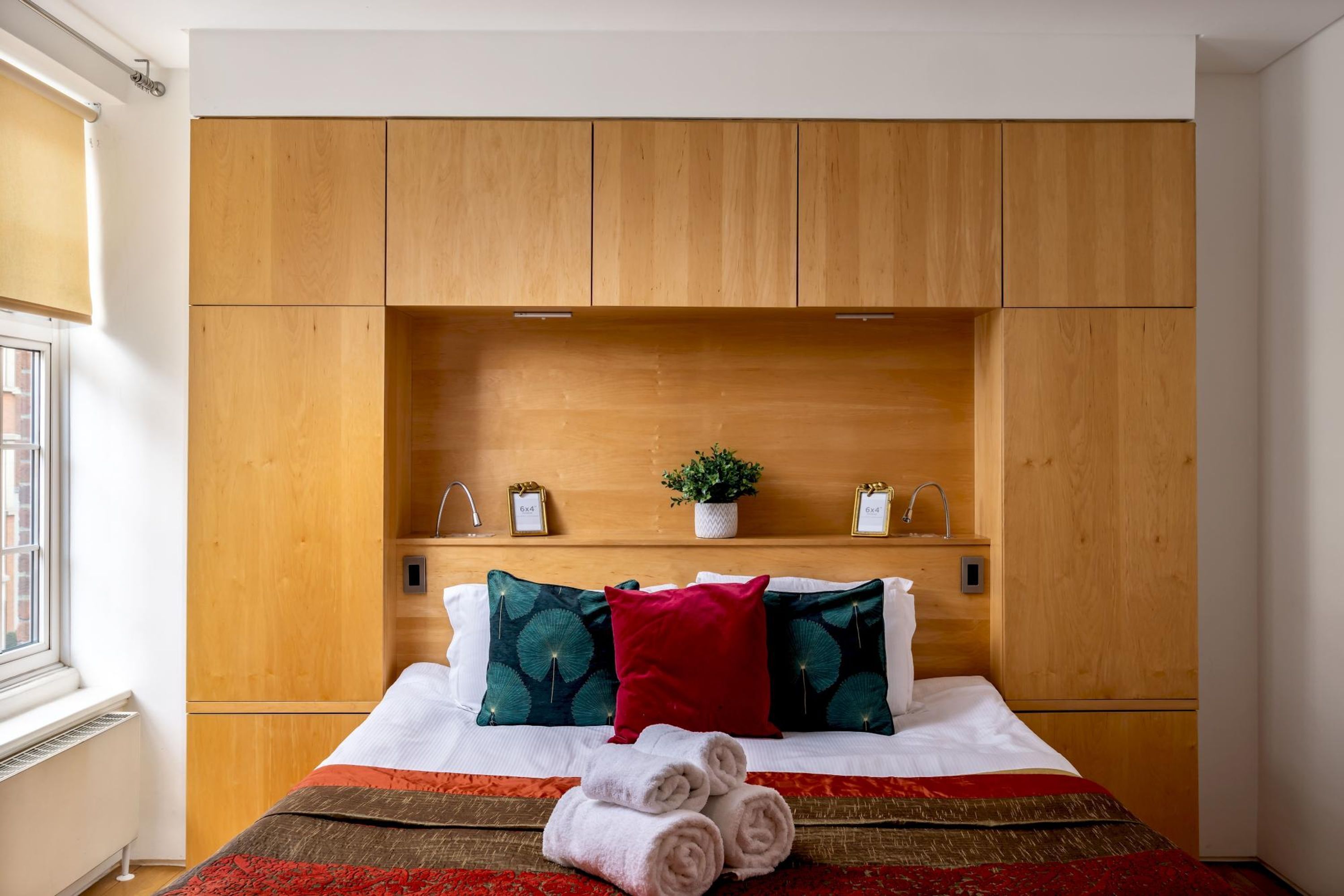 4 عدّة غرف نوم