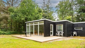 House | Exterior - 4 Person Holiday Home in Ebeltoft (Ebeltoft)