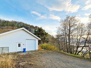 Apartment | Exterior - 6 Person Holiday Home in Sundlandet-by Traum (Hitra)