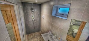 Bathroom - Deepcut Lodge Bed & Breakfast (Deepcut)
