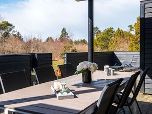 Outdoor dining - 12 Person Holiday Home in Logstor-by Traum (Logstor)