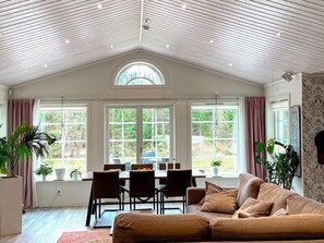 House | View from property - Family-friendly Home With Nature Views (Ulricehamn)