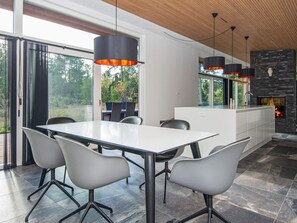 House | Dining