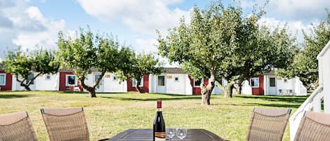 House | Outdoor dining
