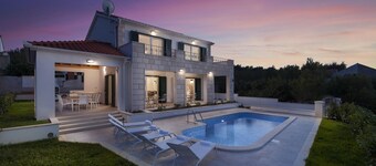 Villa on Brac Island near Beach & Pool