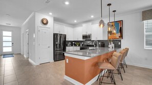 Microwave, oven, stovetop, dishwasher - Lovely 8 Bedroom Villa on Storey Lake Resort, Orlando Villa 6122 (Kissimmee)