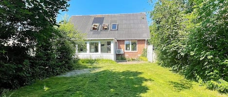 House | Exterior