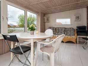 House | Dining