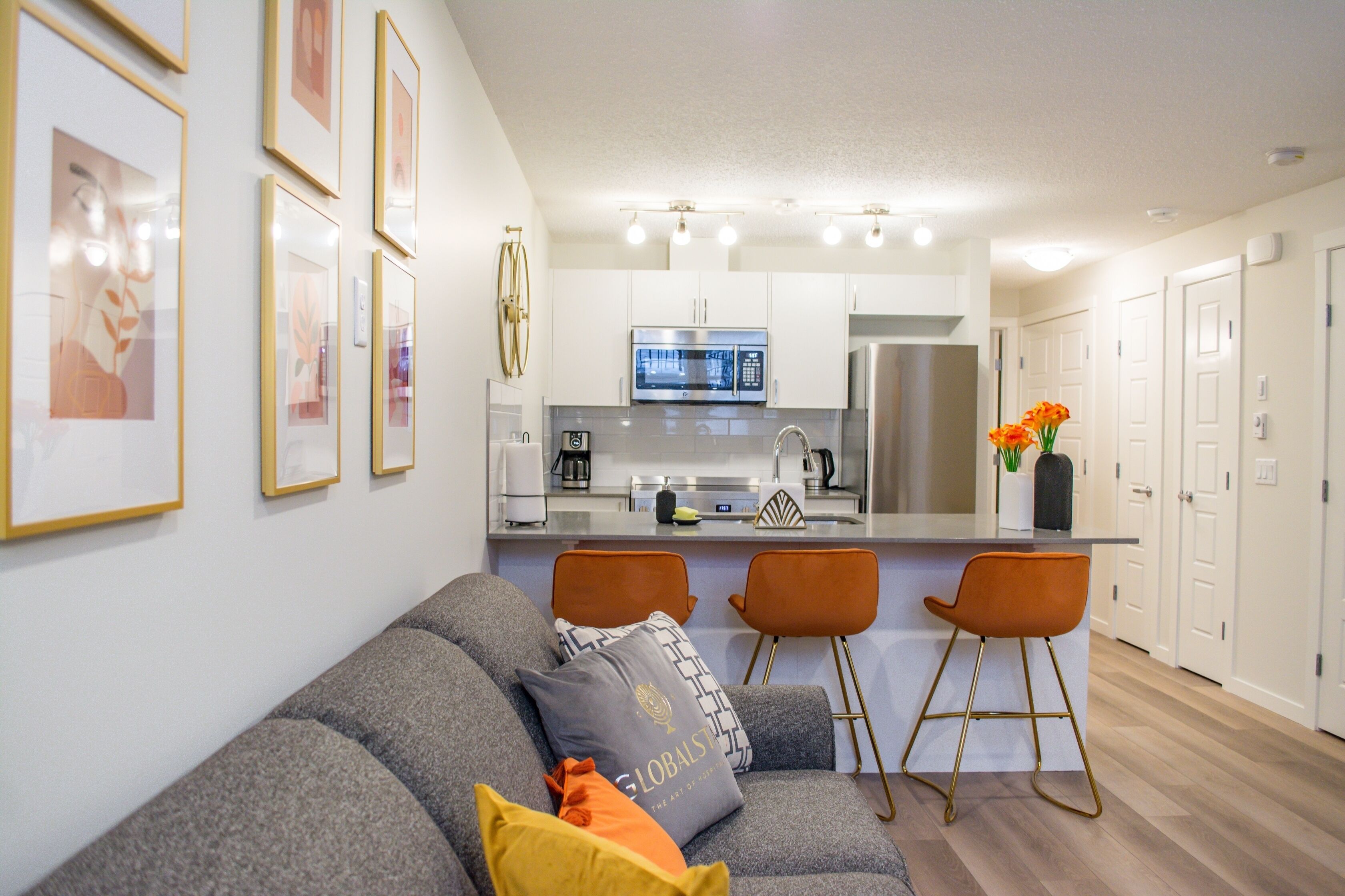 Premier-Apartment, 1 Queen-Bett und Schlafsofa, Küche | Eigene Küche | Großer Kühlschrank, Mikrowelle, Ofen, Herdplatte