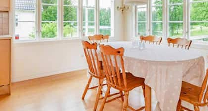 4 Person Holiday Home in Asbro