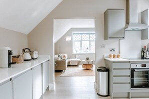 Fridge, microwave, oven, stovetop - Springfield Apartment · Luxury Harrogate Apartment with stunning views (North Yorkshire)