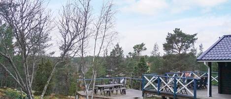 Rumah | Tempat makan outdoor