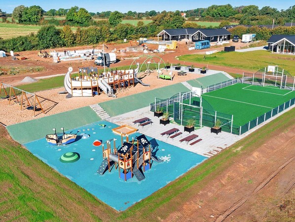 House | Sports court