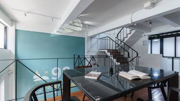 Tempat makan keluarga