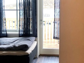 Nhà | 3 phòng ngủ, trang bị nội thất với thiết kế riêng biệt