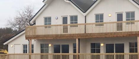 المنشأة من الخارج