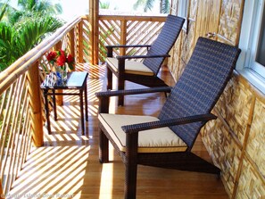 高级双人房或双床房, 1 间卧室 | 记忆海绵床垫、迷你吧、客房内保险箱、特色家居