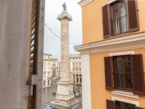 Suite with City View | View from room - The Couper Colonna (Rome)