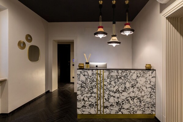 Lobby - The Couper Colonna (Rome)