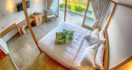 River side boutique villa - 5 min from the beach!