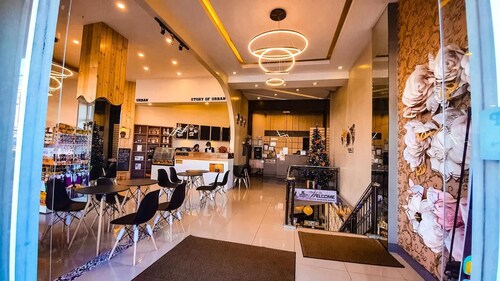 OYO 767 Hotel Urban - Khotel Kurban Hotel