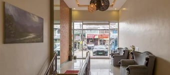 OYO 767 Hotel Urban - Khotel Kurban Hotel