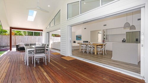 The Beach Nest - a luxurious coastal home away from home