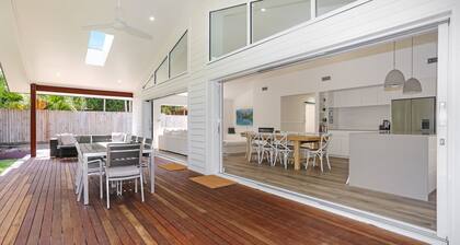 The Beach Nest - a luxurious coastal home away from home