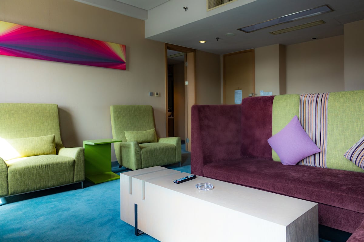 In-room safe, blackout curtains, iron/ironing board, free WiFi