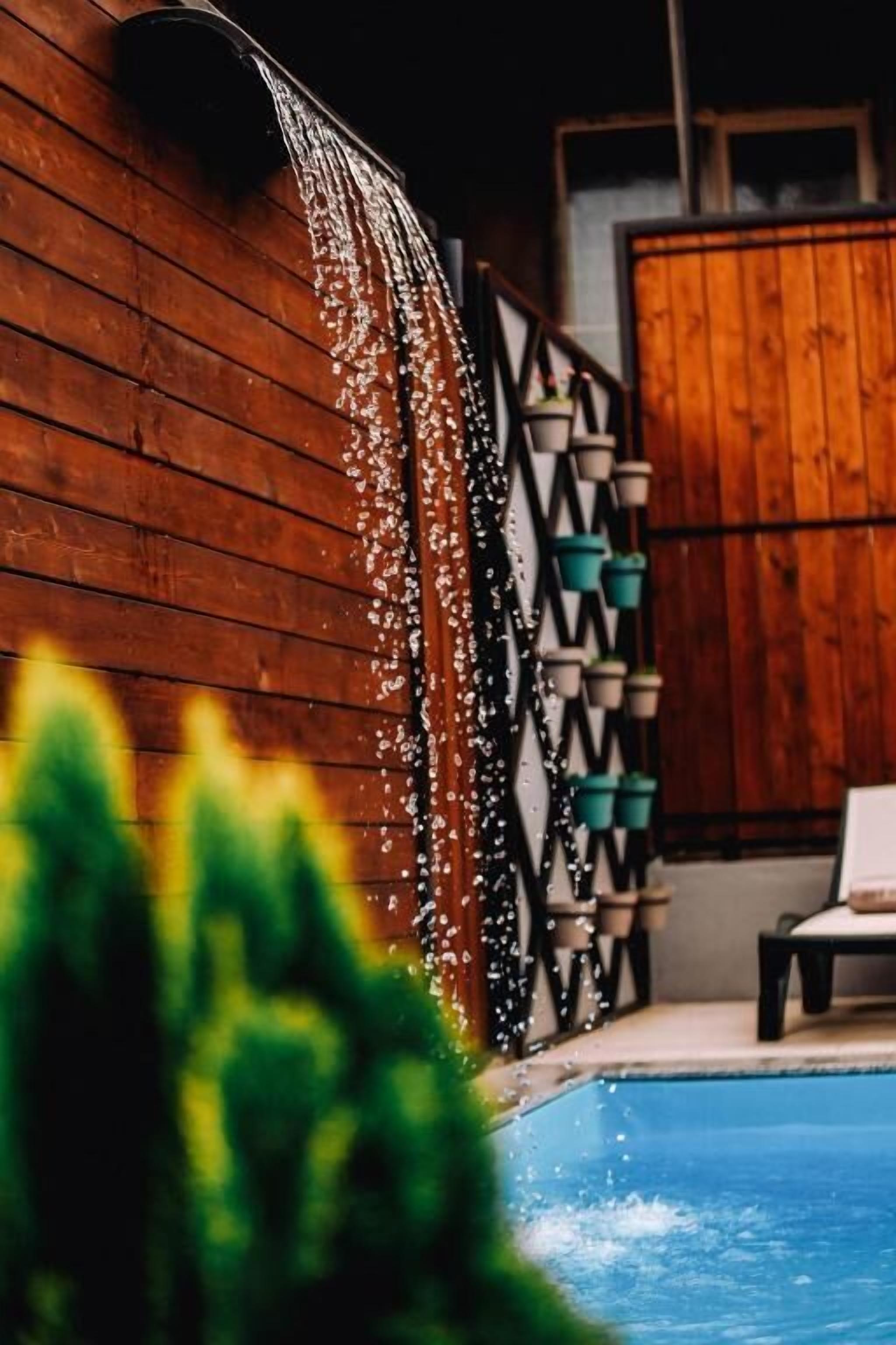 Seasonal outdoor pool, sun loungers