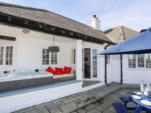 Terrace/patio - Gorse Bank (Pwllheli)
