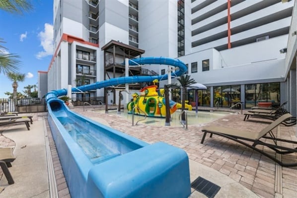 Pool - Newly Remodeled 3BR Grand Cayman Modern View Pools (Myrtle Beach)