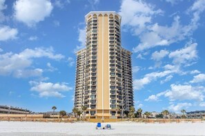 Exterior - Newly Updated, Exclusive Condo, Spectacular Views! (Myrtle Beach)