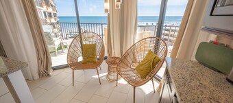 New, Oceanview Remodeled, Private Maisons Sur Mer!