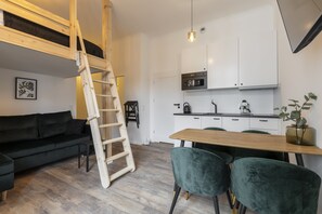 Standardstudio-suite | Strygejern/strygebræt, gratis Wi-Fi